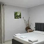 Koa Hotel 2*